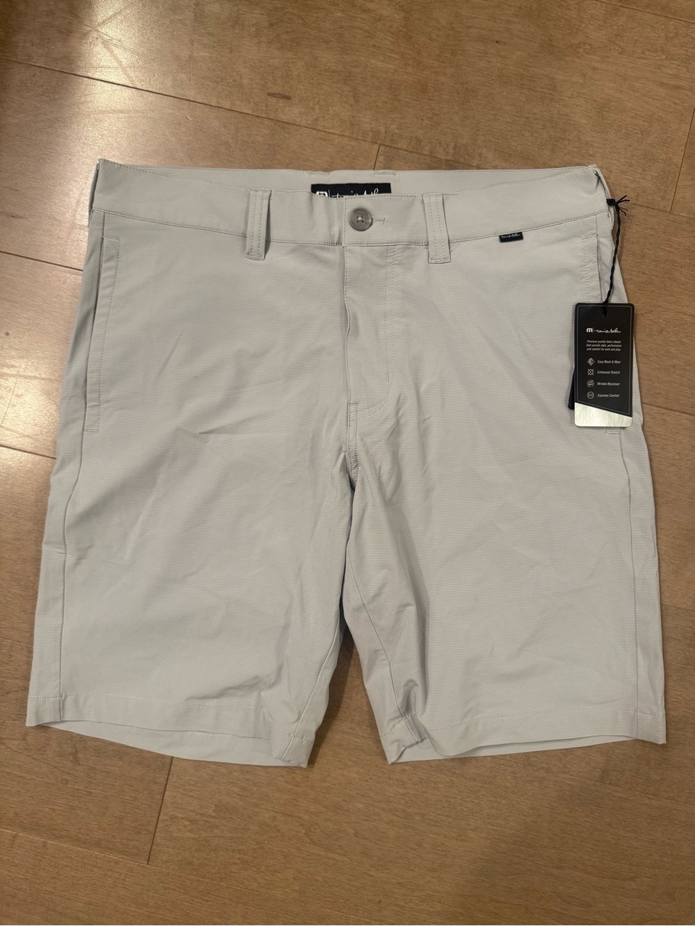 [NWT] TravisMathew Carlsbad Performance Shorts in Gray Stripe